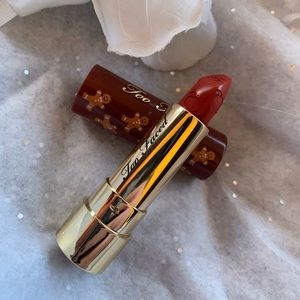 too faced gingerbread man lipstick